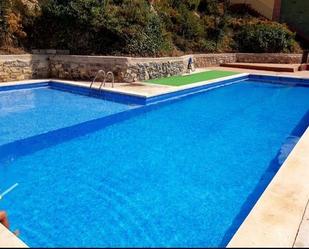 Piscina de Casa adosada de lloguer en Toràs