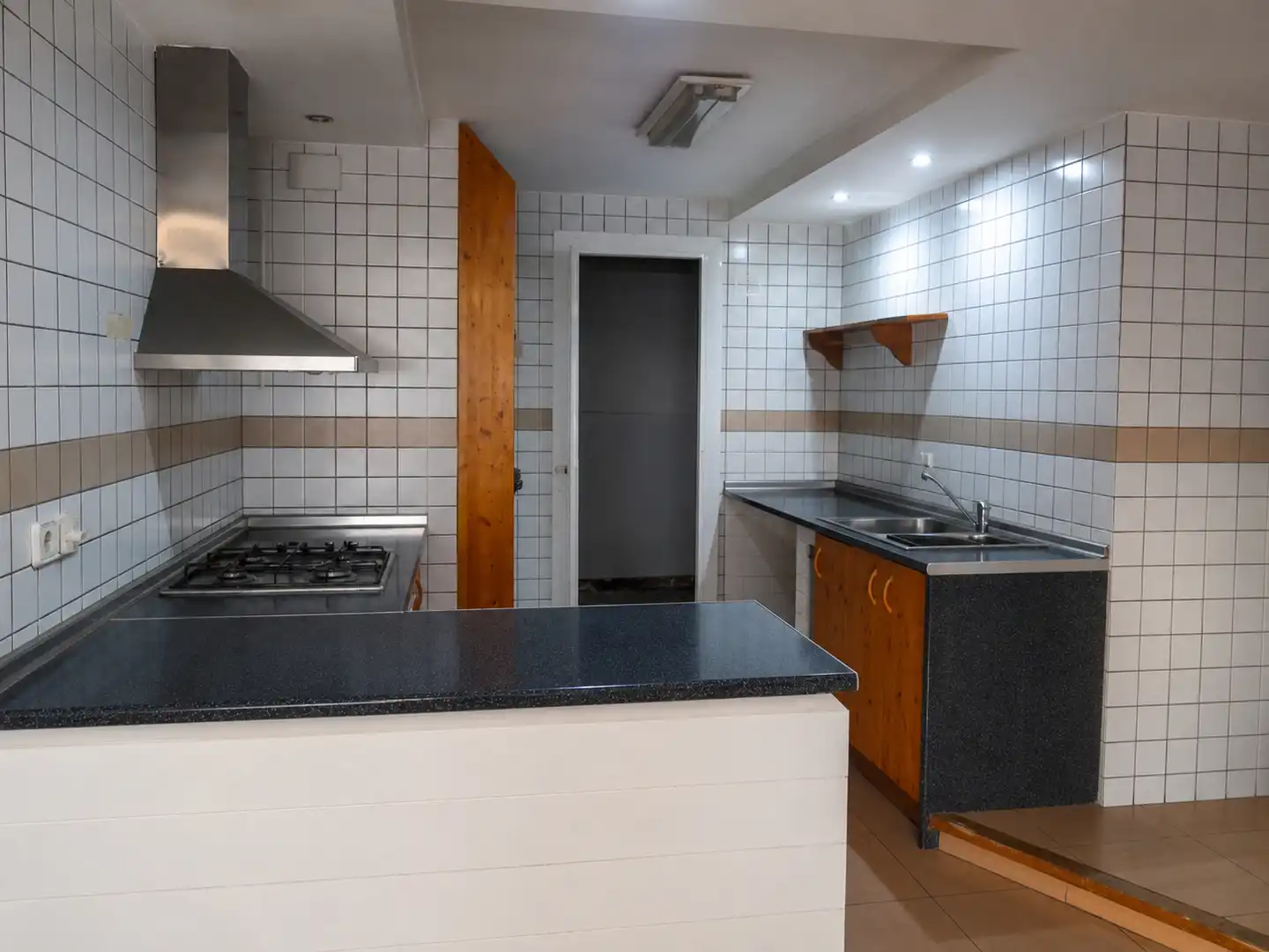 Kitchen of Flat for sale in Rubí  with Air Conditioner, Heating and Balcony