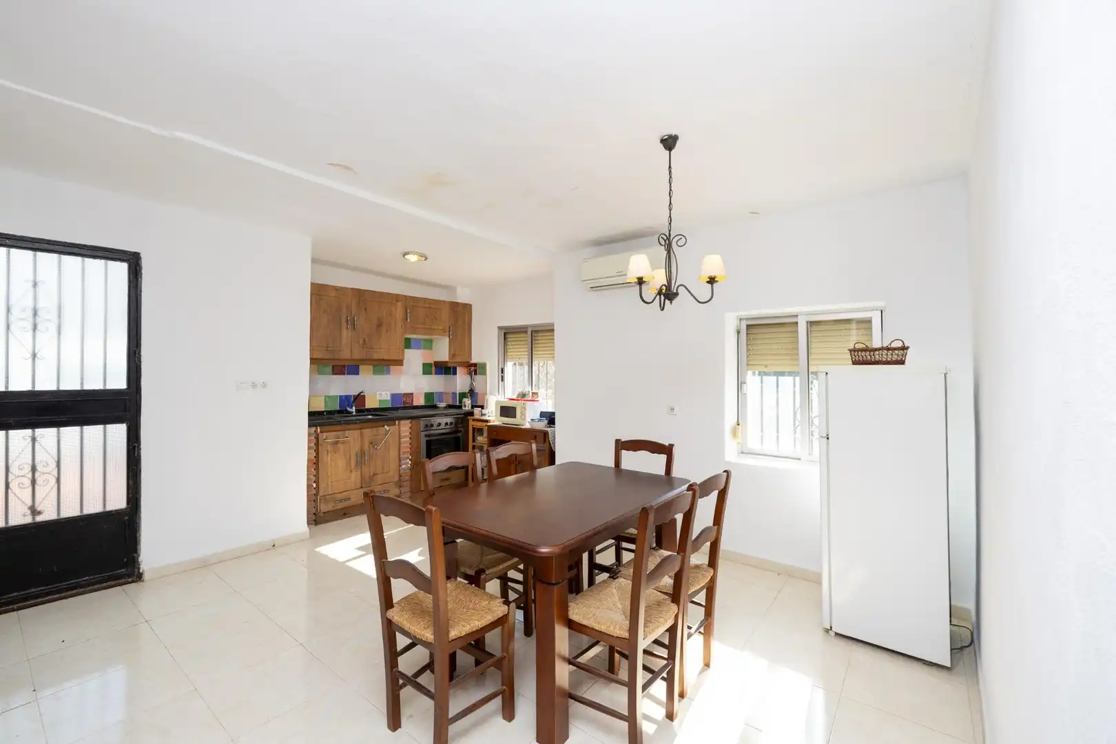Cocina de Casa o chalet en venta en Órgiva con Aire acondicionado, Jardín privado y Terraza