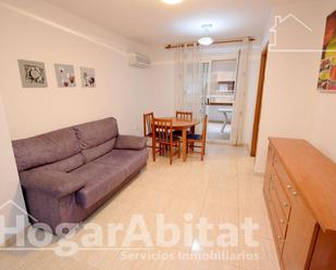 Living room of Flat for sale in Oropesa del Mar / Orpesa  with Air Conditioner and Terrace