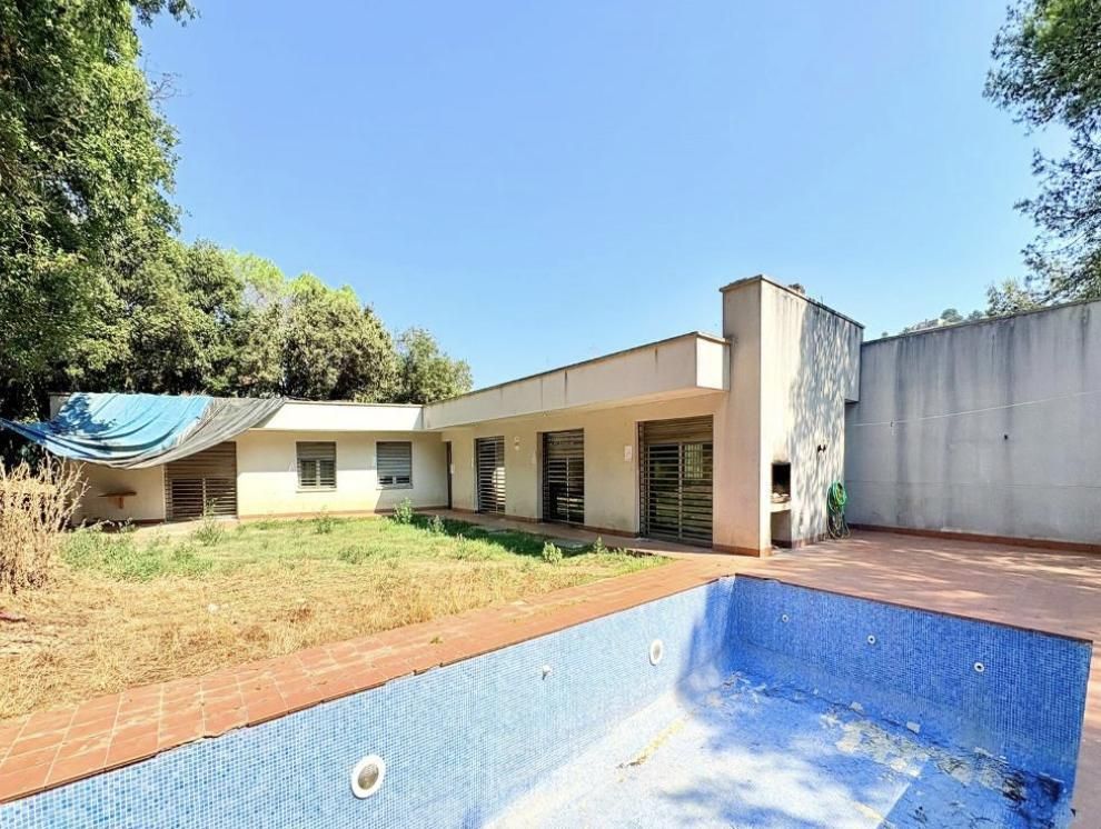 Vista exterior de Casa o xalet en venda en  Barcelona Capital