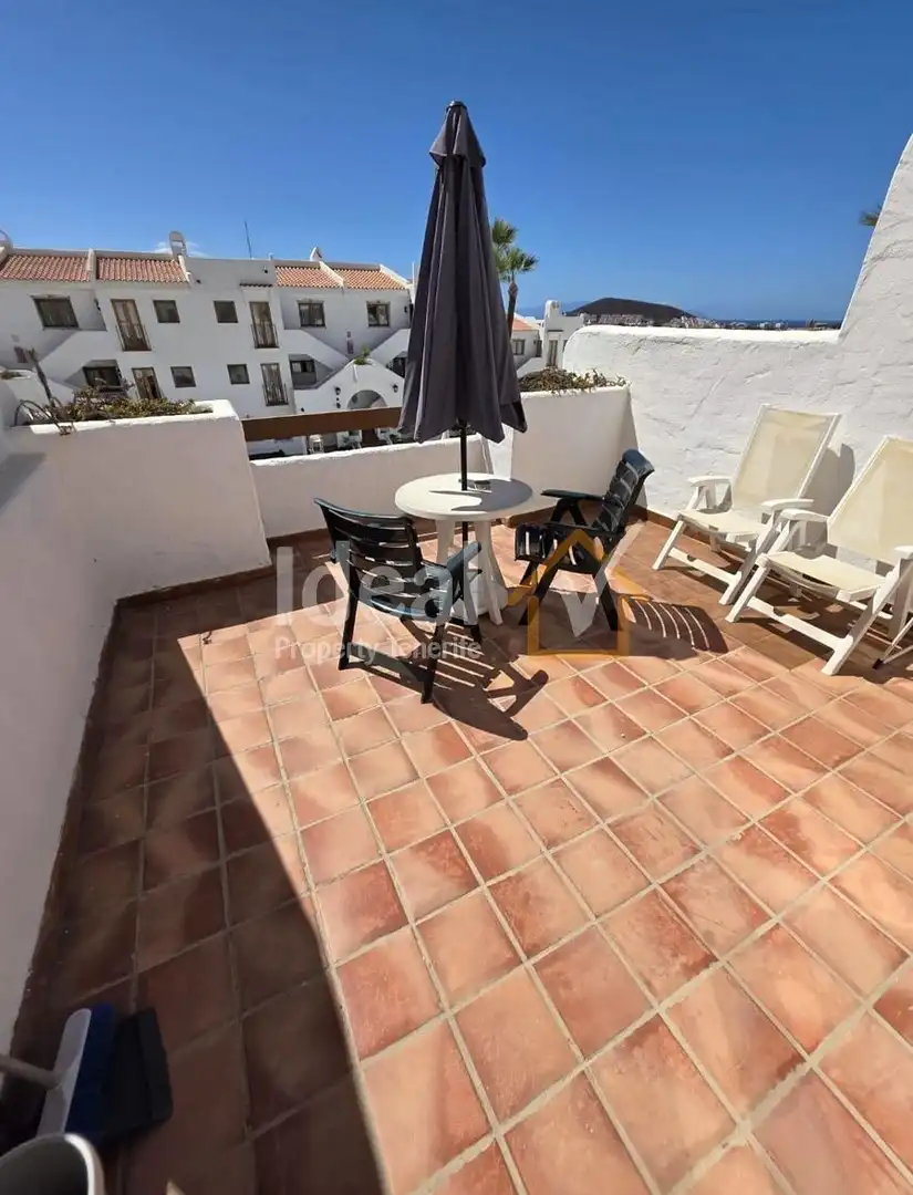 Terrace of Study for sale in Arona  with Air Conditioner, Terrace and Furnished