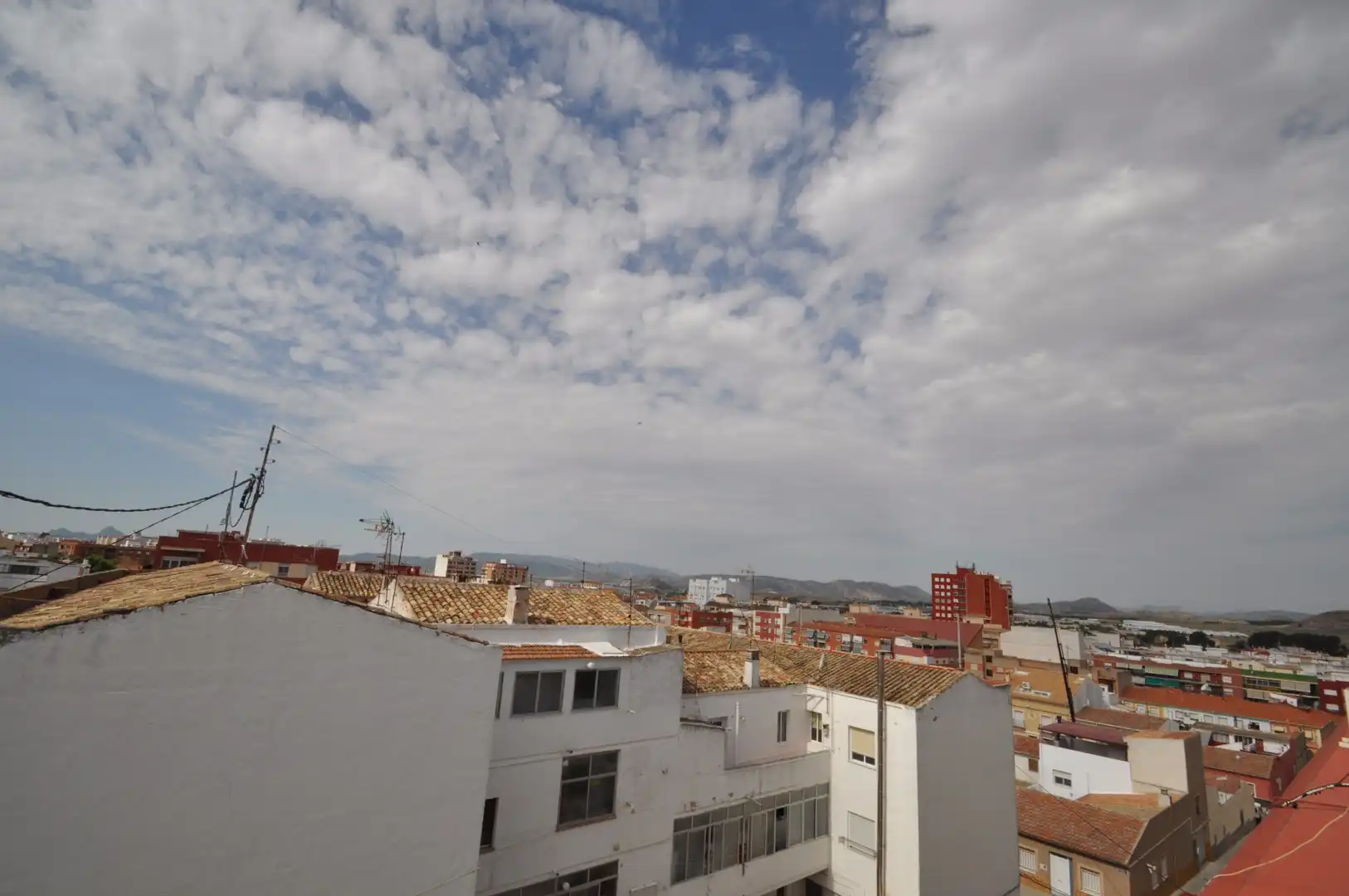 Vista exterior de Apartament en venda en Villena amb Traster i Balcó