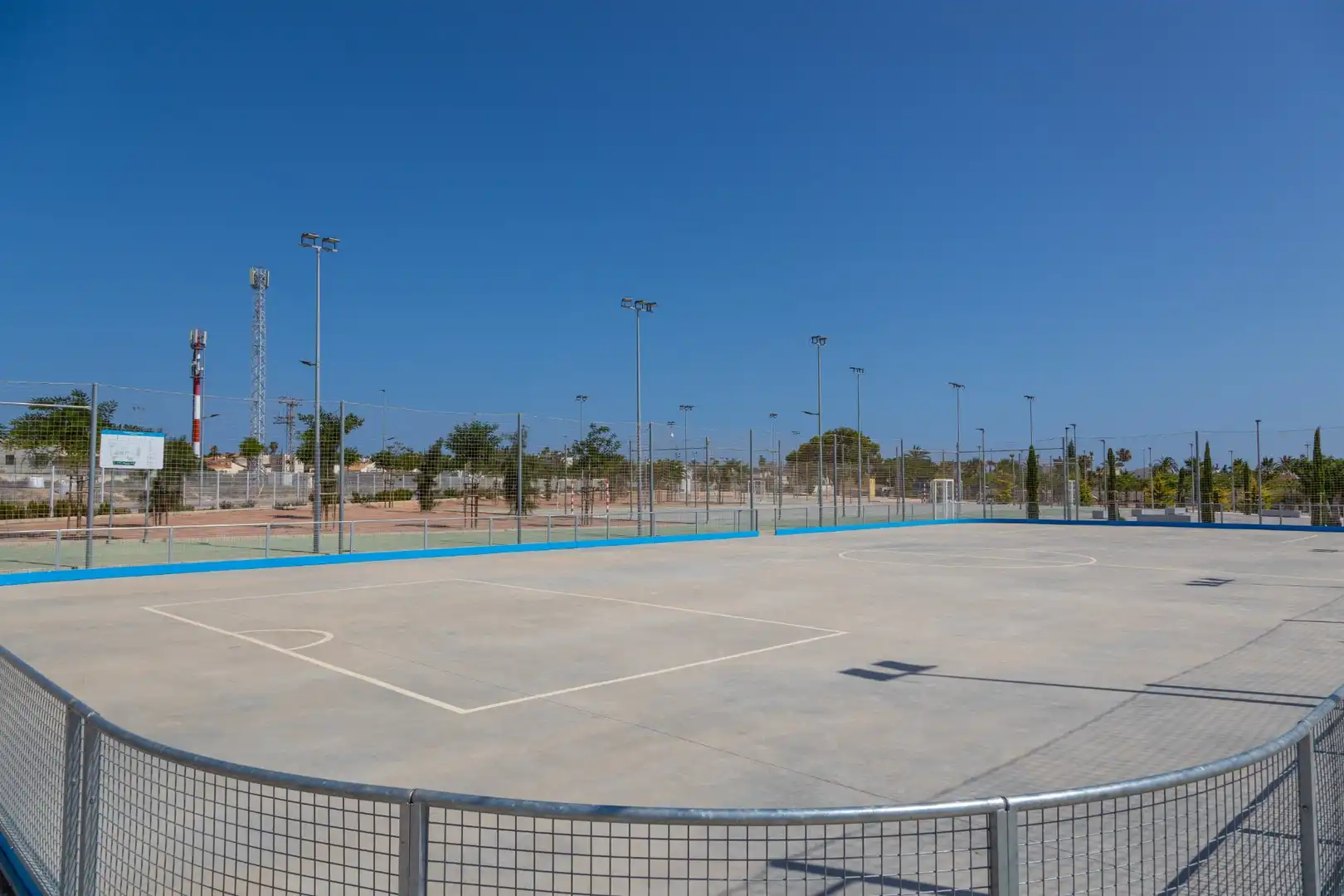 Parking de Apartamento en venta en Torrevieja con Aire acondicionado y Terraza