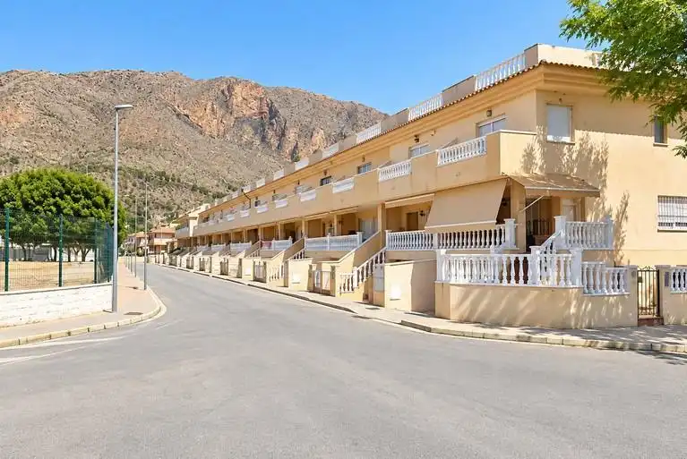 Bungalow con terraza en venta en Calle de los Auroros, imagen 4