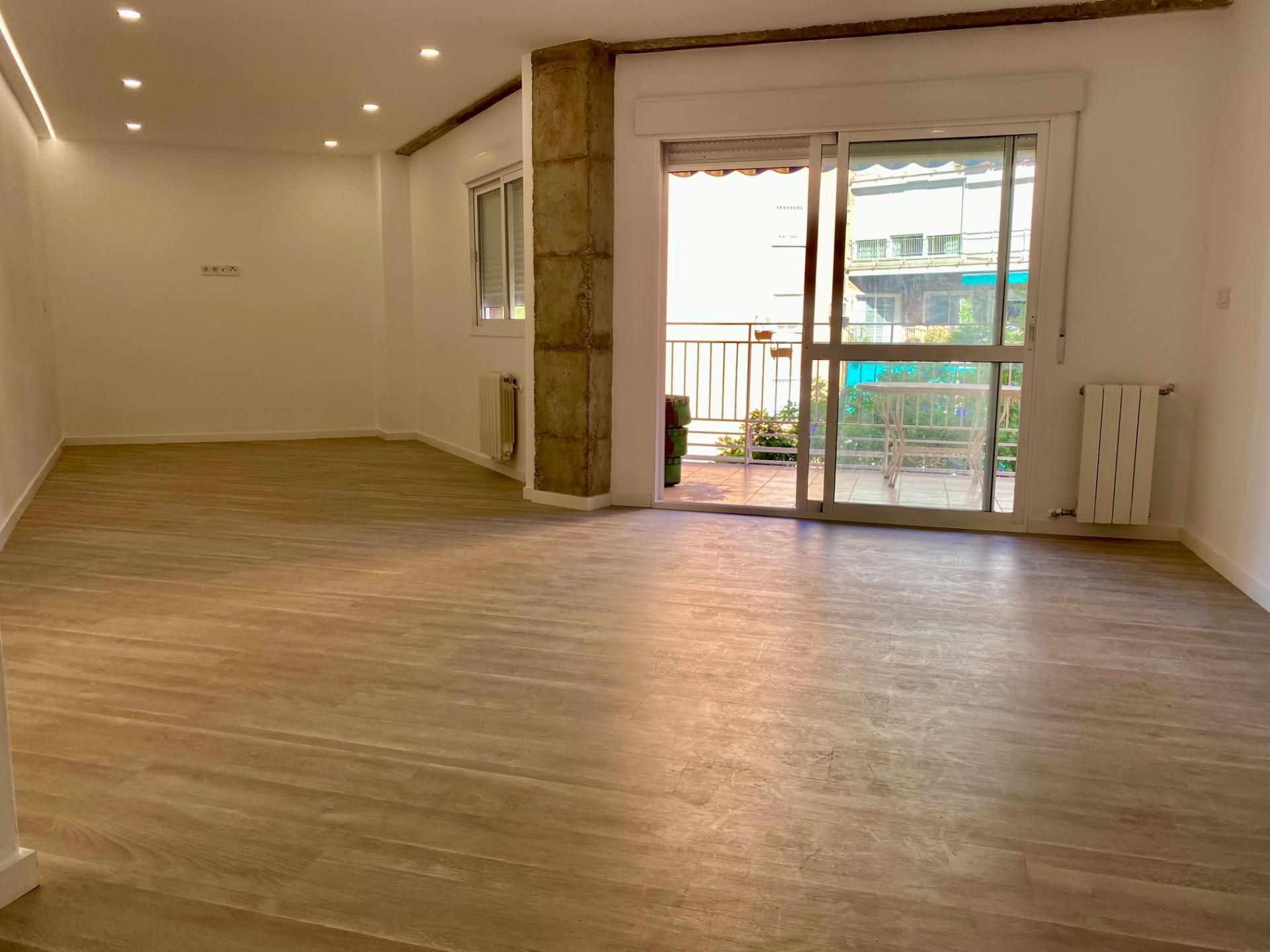 Flat for sale in Bami - La Estrella , Sur