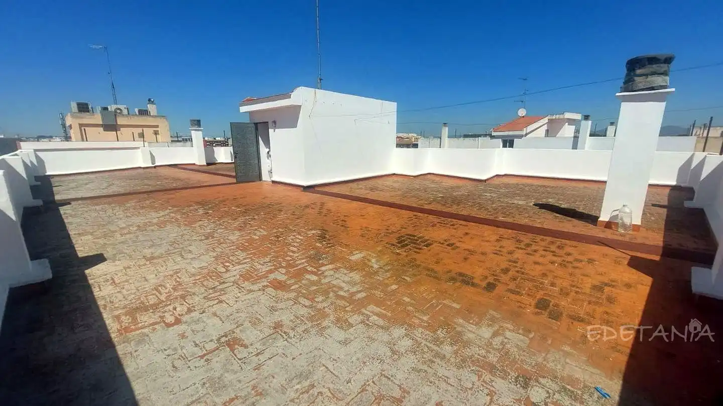 Terraza de Piso en venta en Alfara del Patriarca con Aire acondicionado, Trastero y Amueblado