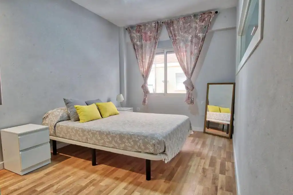 Schlafzimmer von Wohnung zur Miete in Murcia mit Klimaanlage und Möbliert