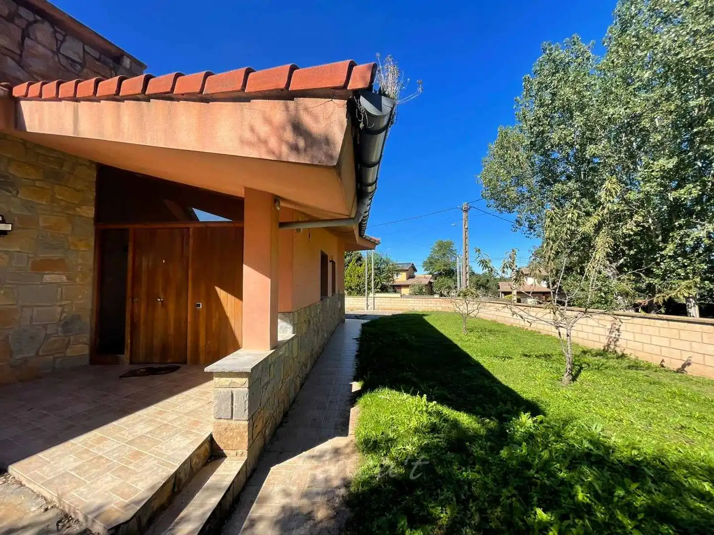Außenansicht von Haus oder Chalet zum Verkauf in Moià mit Heizung, Ofen und Internet