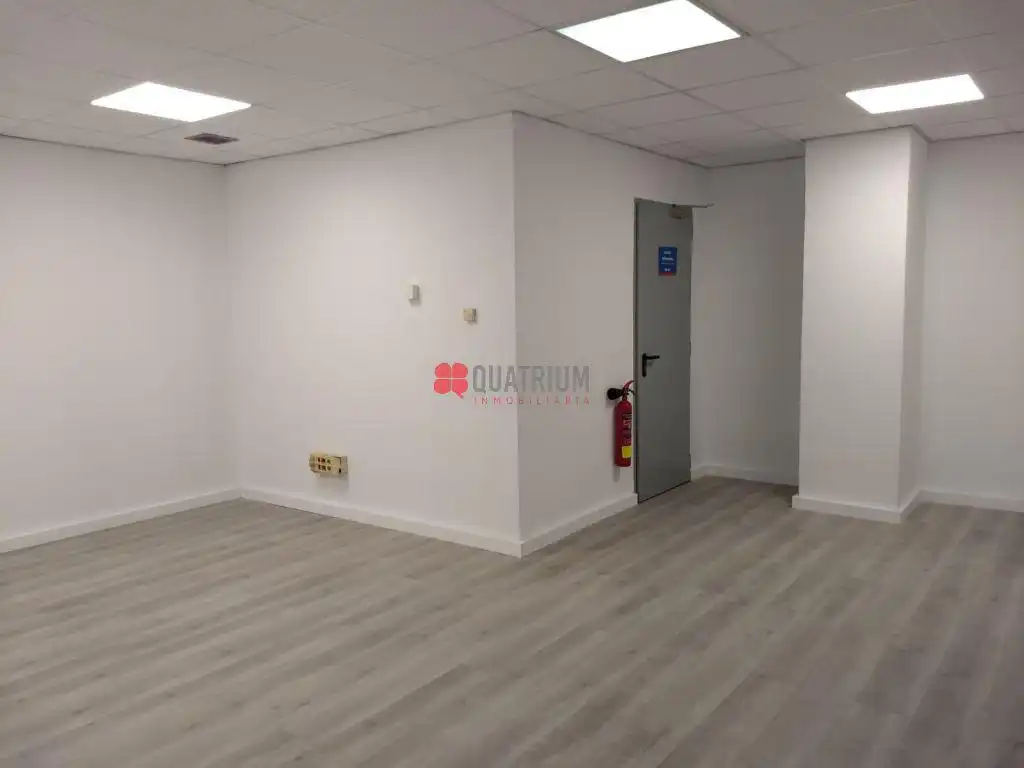 Business premises for sale in Centro - Juan Flórez - Plaza Pontevedra, imagen 8