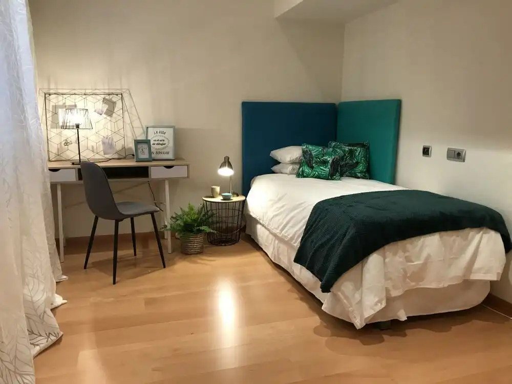 Dormitori de Apartament de lloguer en Alicante / Alacant amb Aire condicionat, Calefacció i Parquet