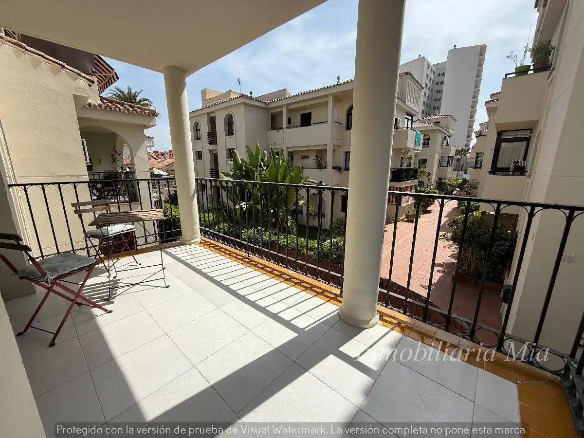 Terrassa de Apartament en venda en Torremolinos amb Aire condicionat, Jardí privat i Terrassa