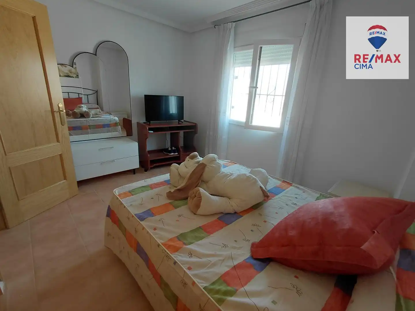 Habitación de Casa o chalet en venta en Cortes de Baza con Jardín privado