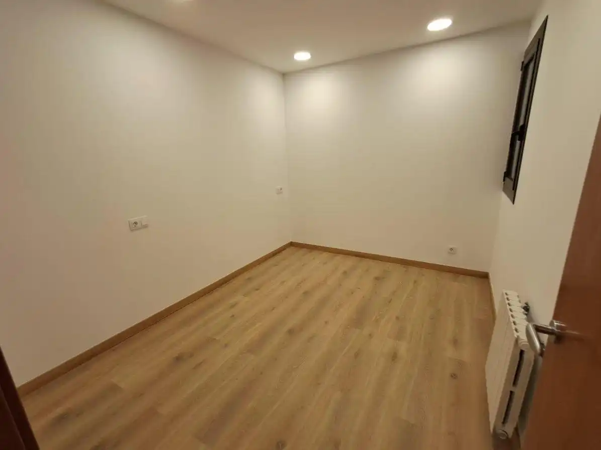 Mini appartamento con ascensore in vendita a Les Escaldes, imagen 15