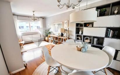 Sala d'estar de Pis en venda en Burgos Capital amb Calefacció, Parquet i Terrassa