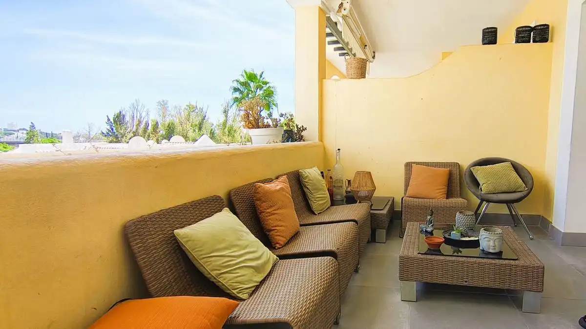Apartamento con piscina en venta en Calle HERROJO EL 2, imagen 18