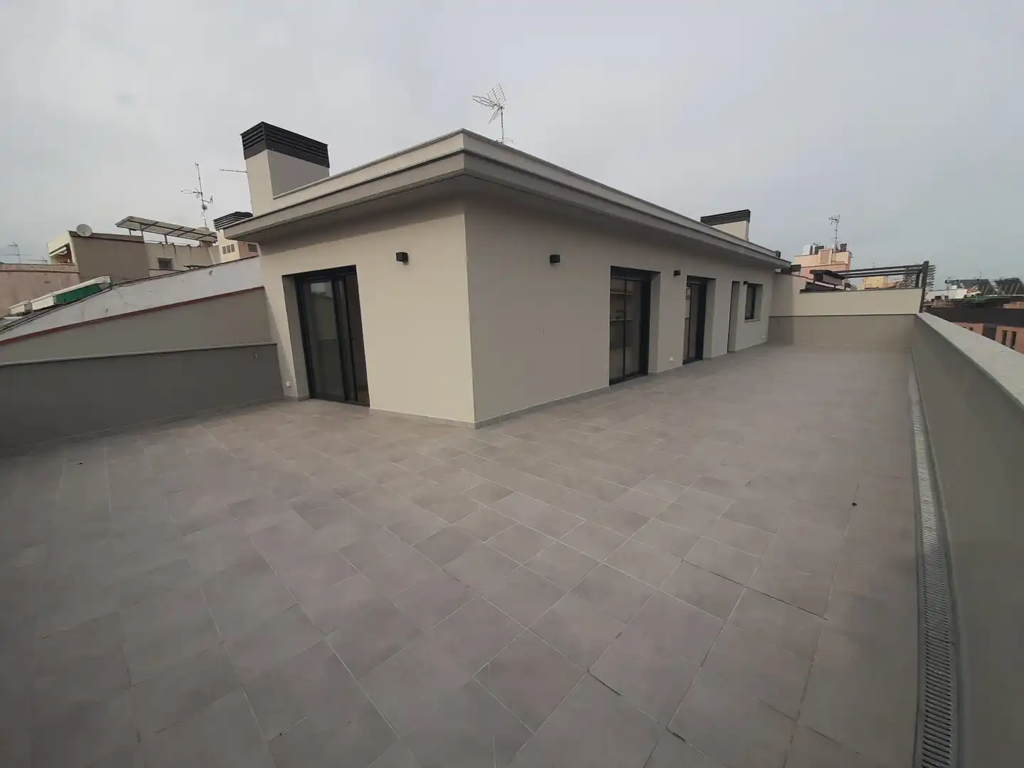 Terrace of Flat for rent in Mataró  with Air Conditioner, Heating and Terrace