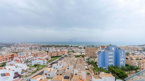 Foto 2 de Dúplex en venda a Calle Aquiles, Torreblanca, Alicante