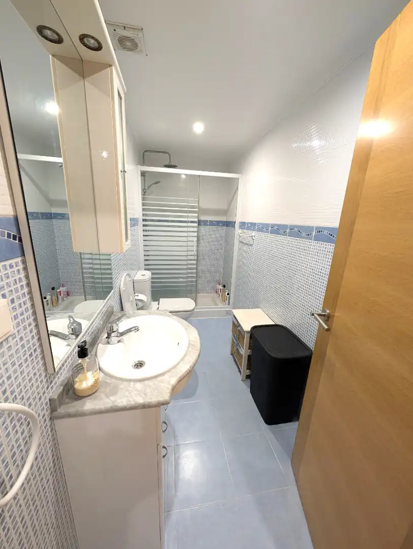 Baño de Piso en venta en Narón con Amueblado