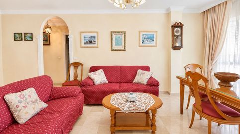Foto 3 de Apartamento en venta en Centro, Estepona