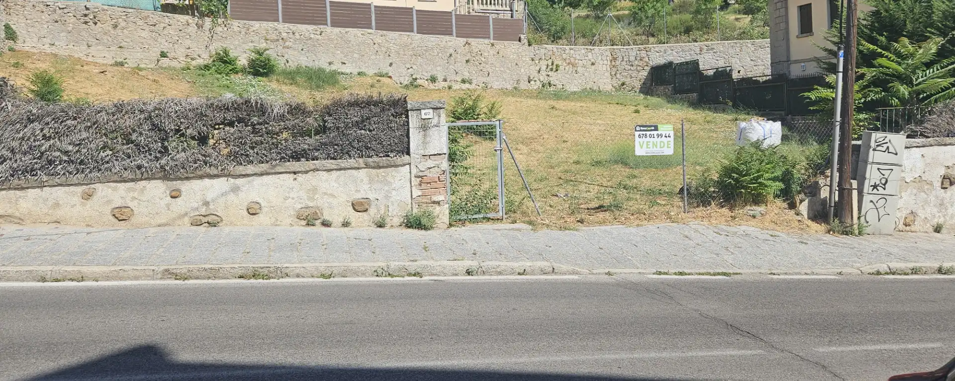 Residencial en venda a Abantos - Carmelitas