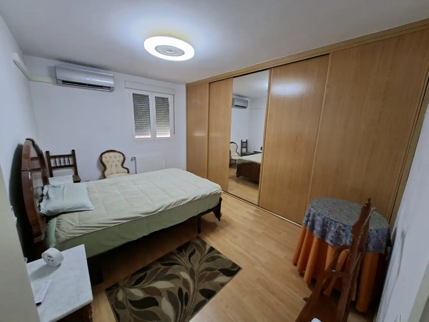 Dormitori de Casa o xalet en venda en Plasencia amb Aire condicionat, Calefacció i Terrassa