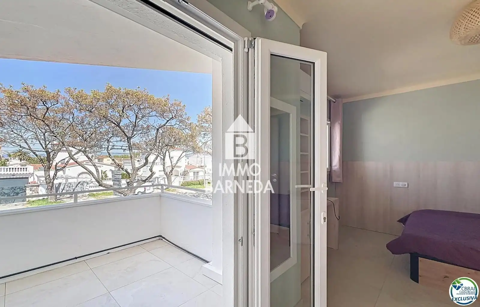 Dormitori de Casa o xalet en venda en Empuriabrava amb Aire condicionat, Calefacció i Jardí privat