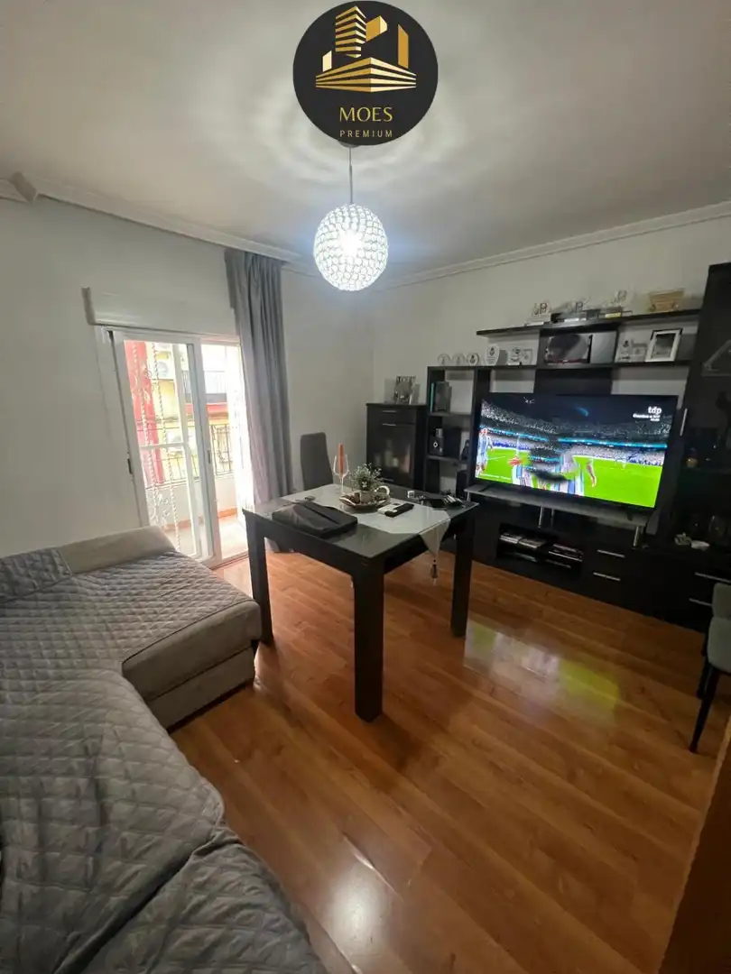 Sala d'estar de Pis en venda en Jaén amb Aire condicionat, Calefacció i Terrassa