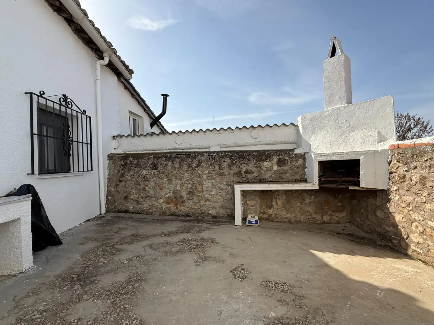 Exterior view of Houses for sale in Salmerón  with Heating