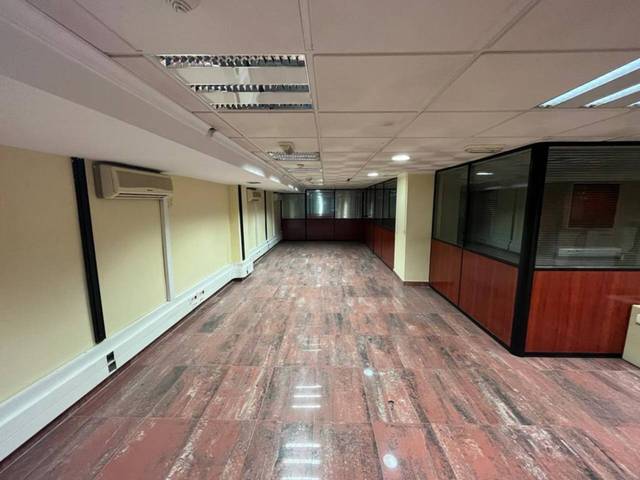 Local comercial en Venta en asensi en Casco Histórico