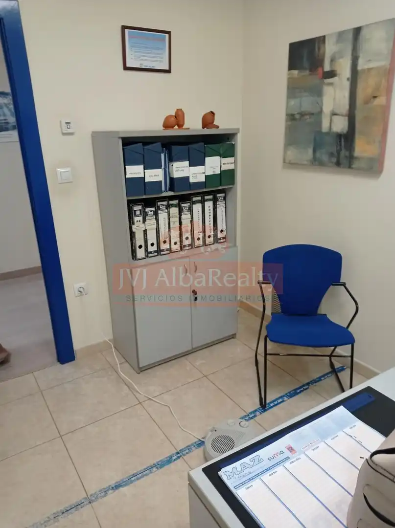 Office for rent in Albacete  with Air Conditioner