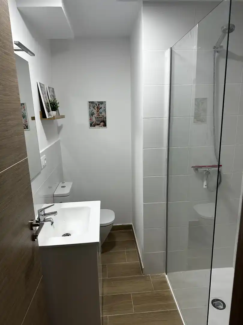 Bathroom of Flat for share in Telde  with Furnished