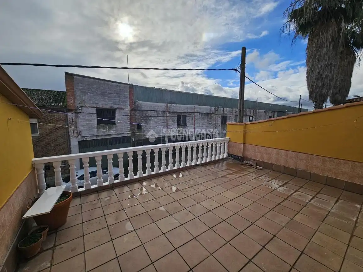 Terrace of Detached homes for sale in El Puente del Arzobispo  with Heating