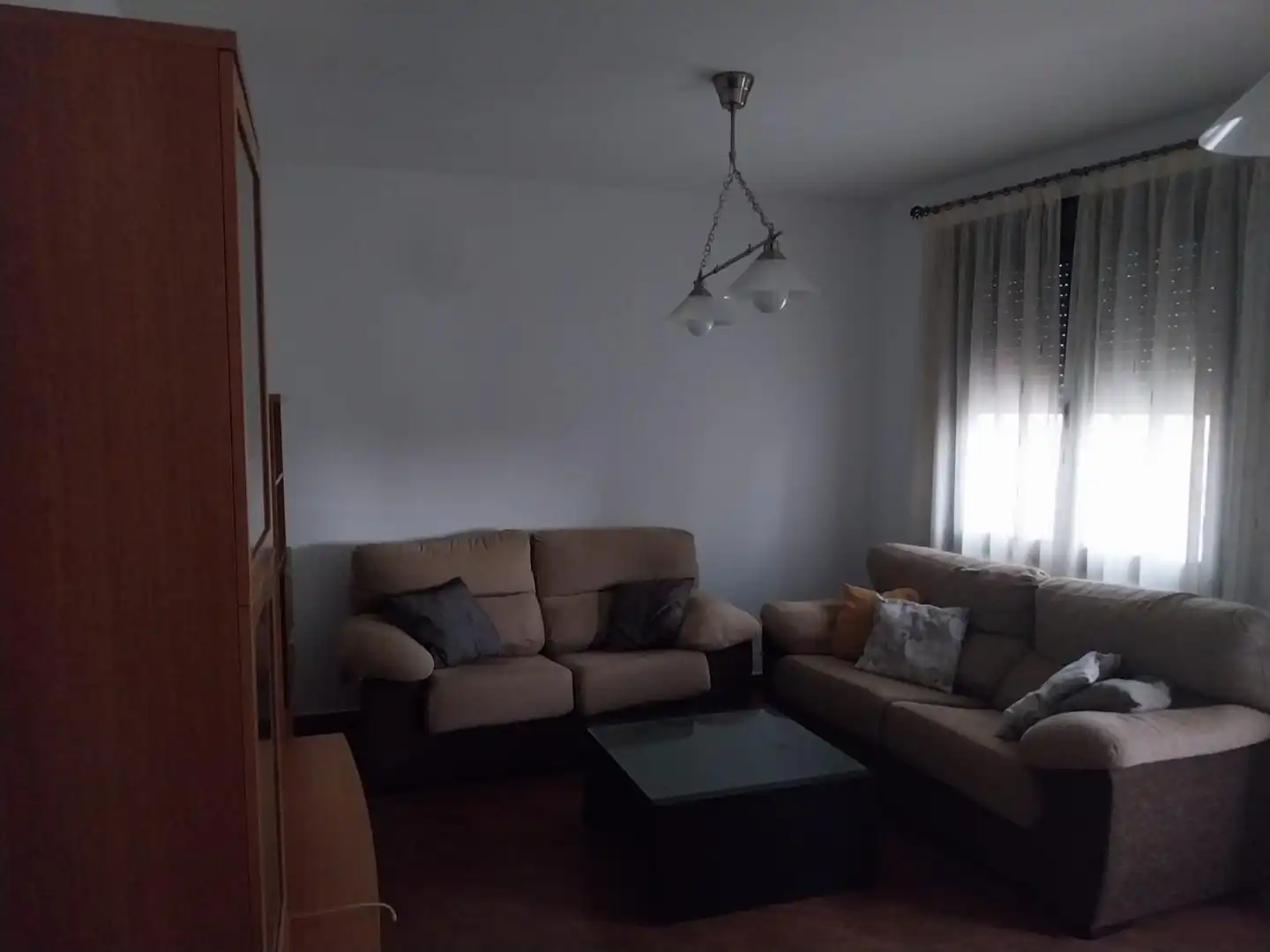 Sala de estar de Piso en venta en La Puebla de Almoradiel con Aire acondicionado, Calefacción y Balcón