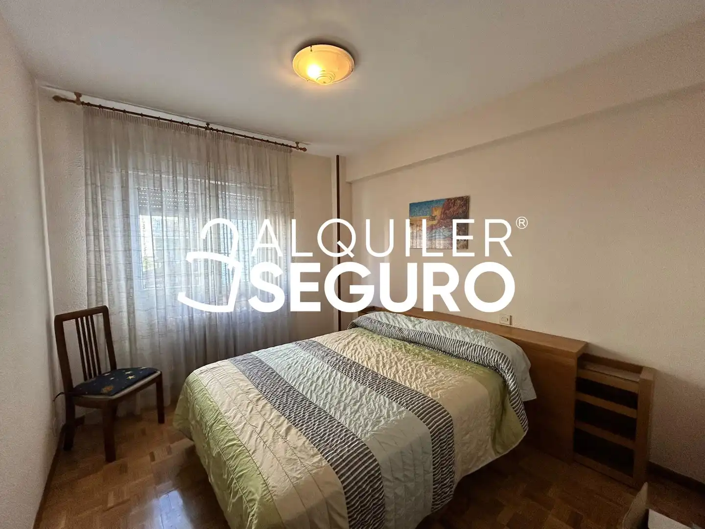 Habitación de Piso de alquiler en Madrid con Aire acondicionado, Calefacción y Amueblado