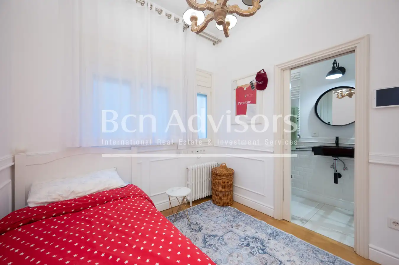 Bedroom of Attic for sale in Barcelona  with Air Conditioner, Heating and Terrace