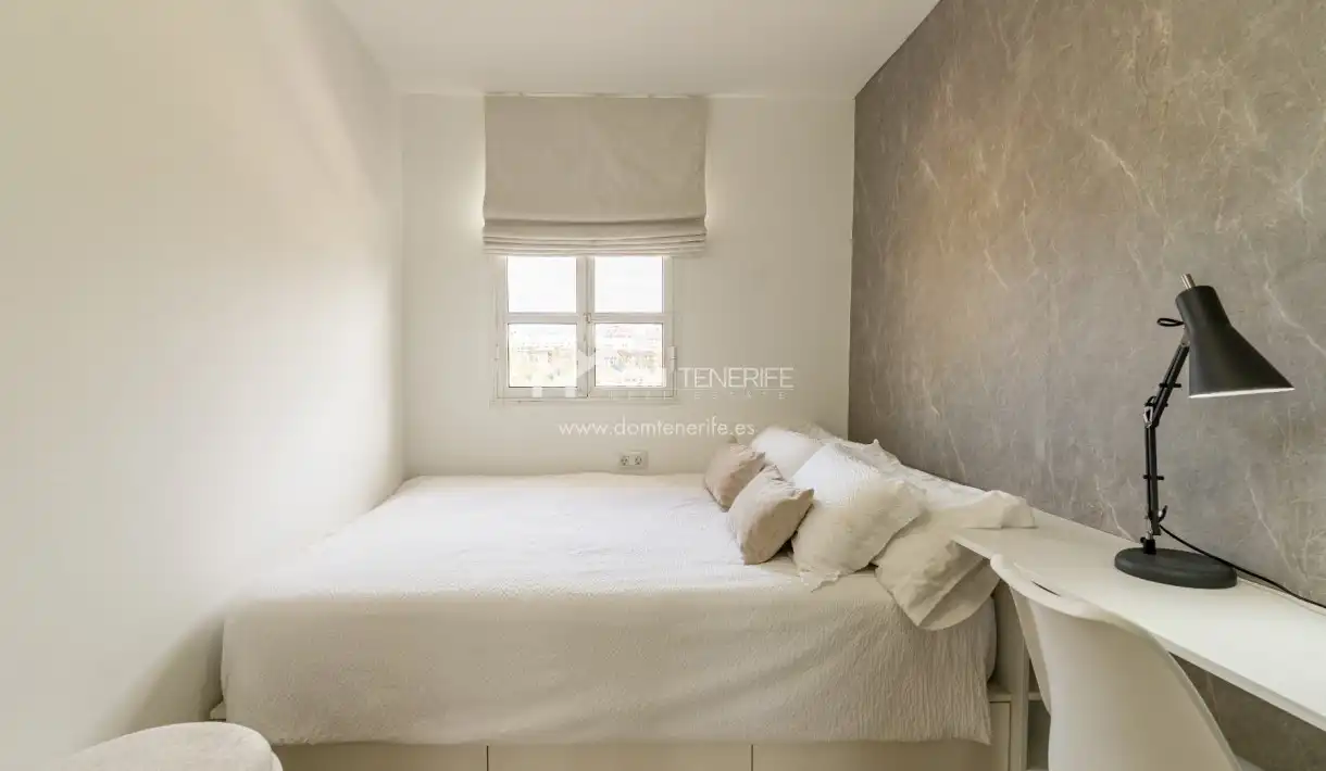 Habitación de Casa o chalet en venta en Arona con Aire acondicionado, Terraza y Trastero