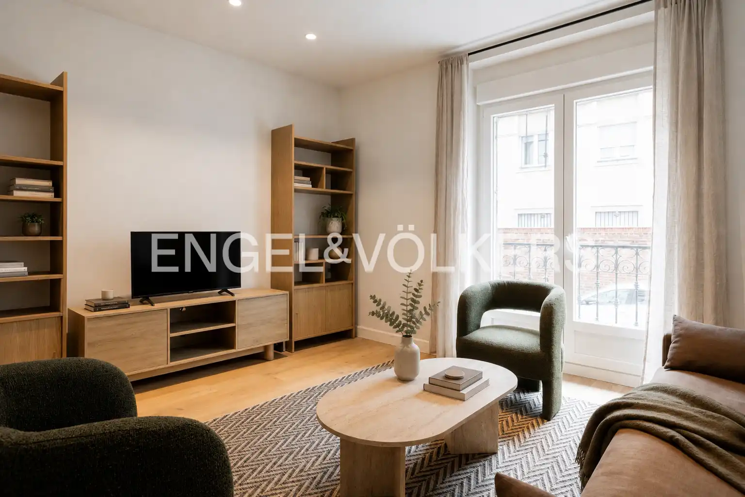 Sala d'estar de Apartament de lloguer en Madrid amb Aire condicionat i Calefacció