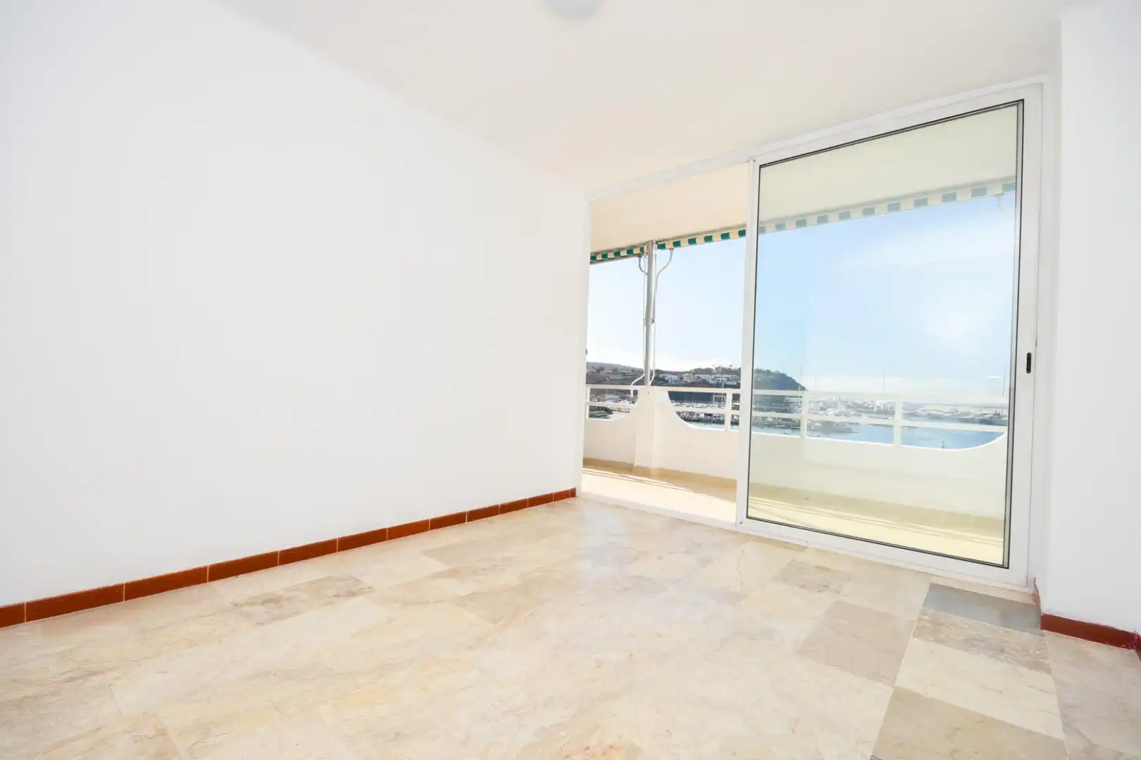 Piso en venta en Calvià con Terraza