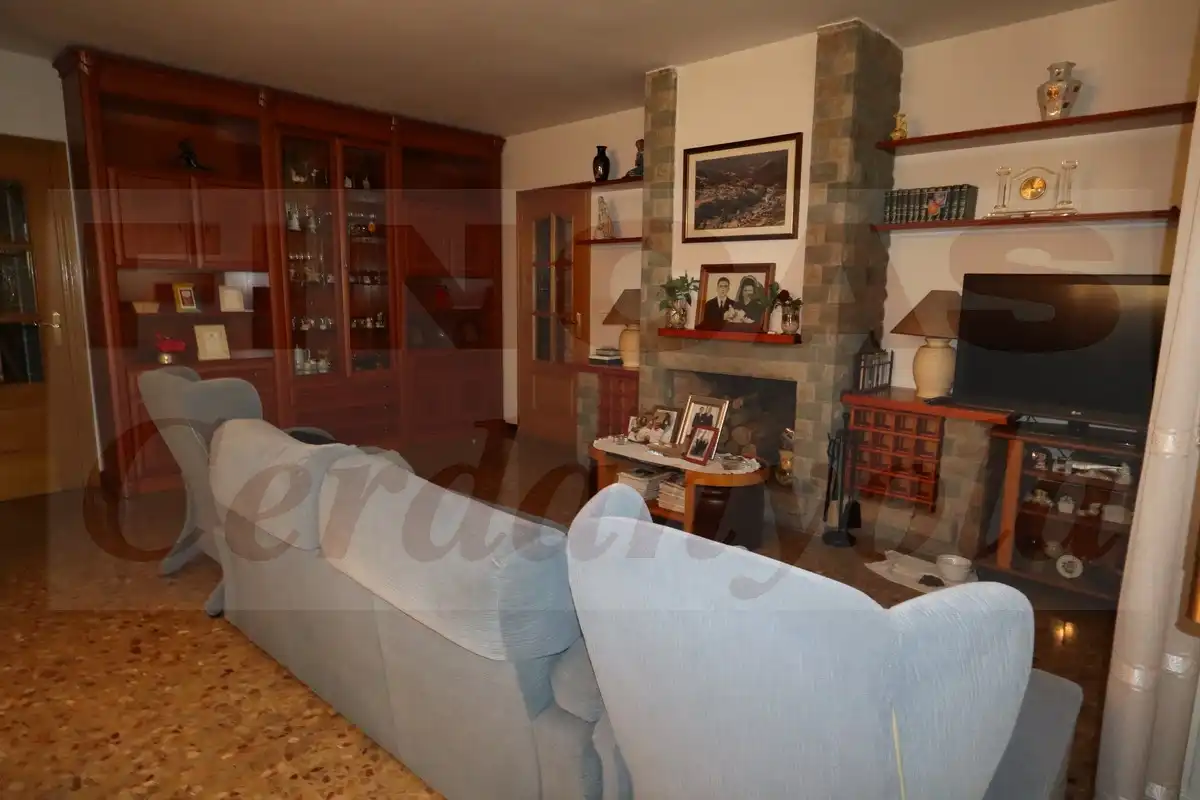 Sala d'estar de Pis en venda en Cerdanyola del Vallès amb Calefacció i Balcó