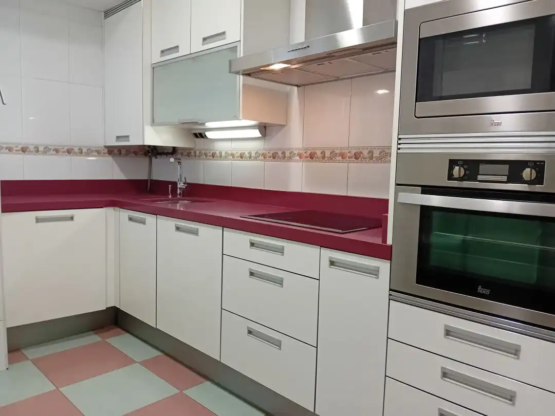 Flat for rent in Calle Miguel Villanueva, Gran Via