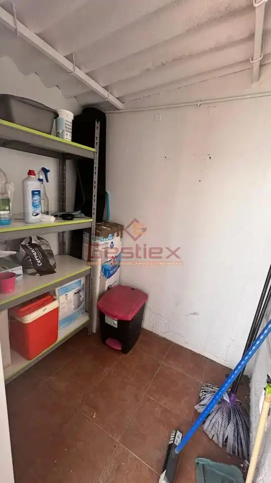 Nau industrial en venda en Almendralejo