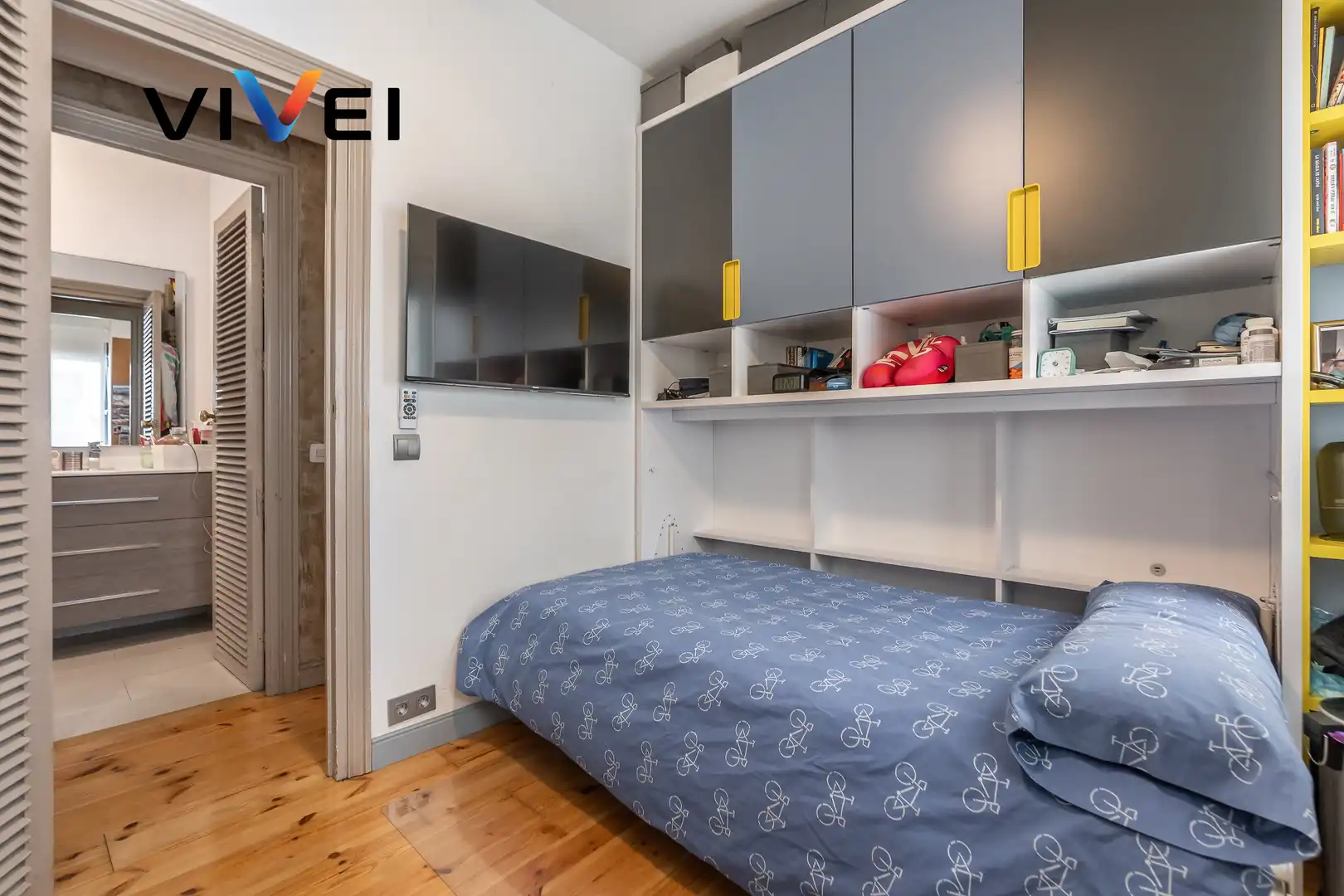 Schlafzimmer von Dachboden zum Verkauf in Madrid mit Klimaanlage, Heizung und Terrasse