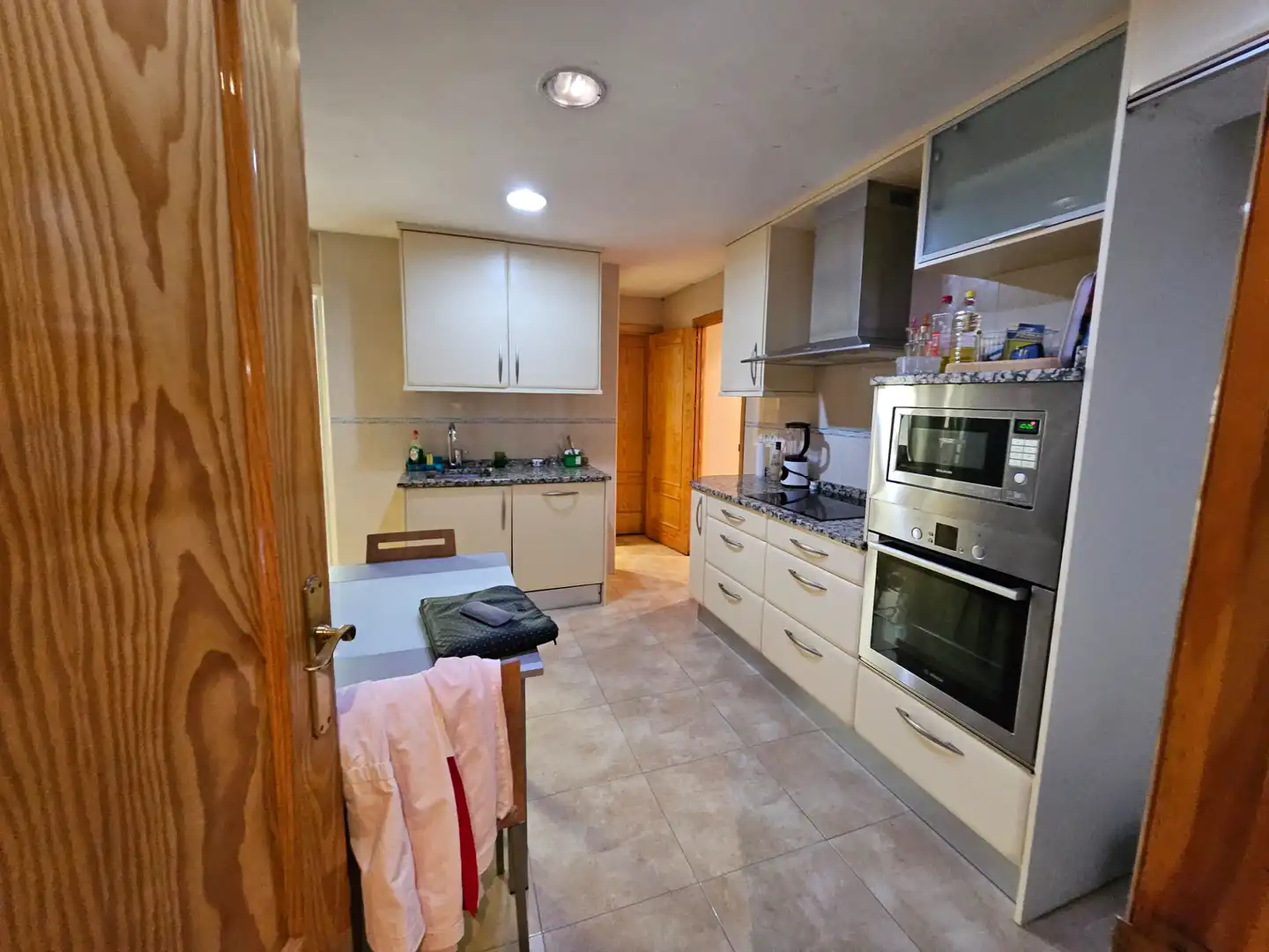 Kitchen of Flat for rent in Madrid  with Air Conditioner, Heating and Furnished