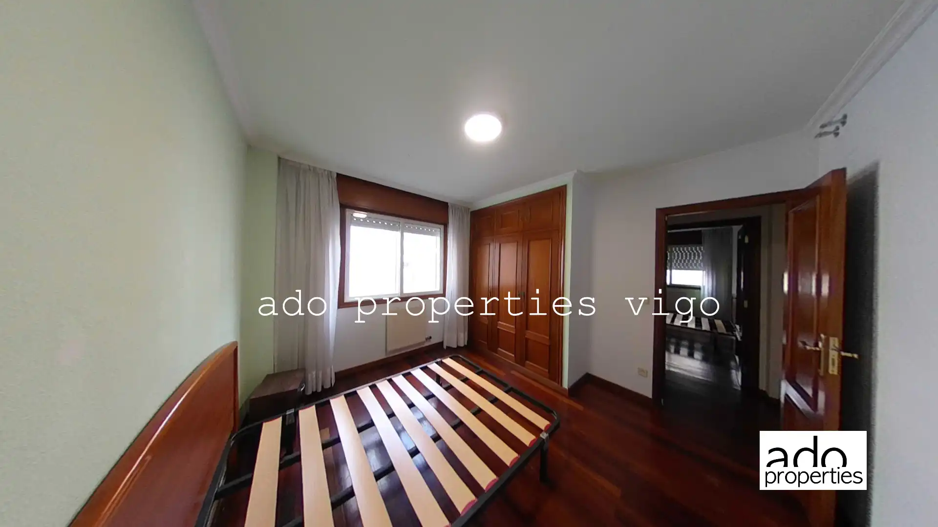Flat for rent in Rúa Canario, Casablanca - Calvario