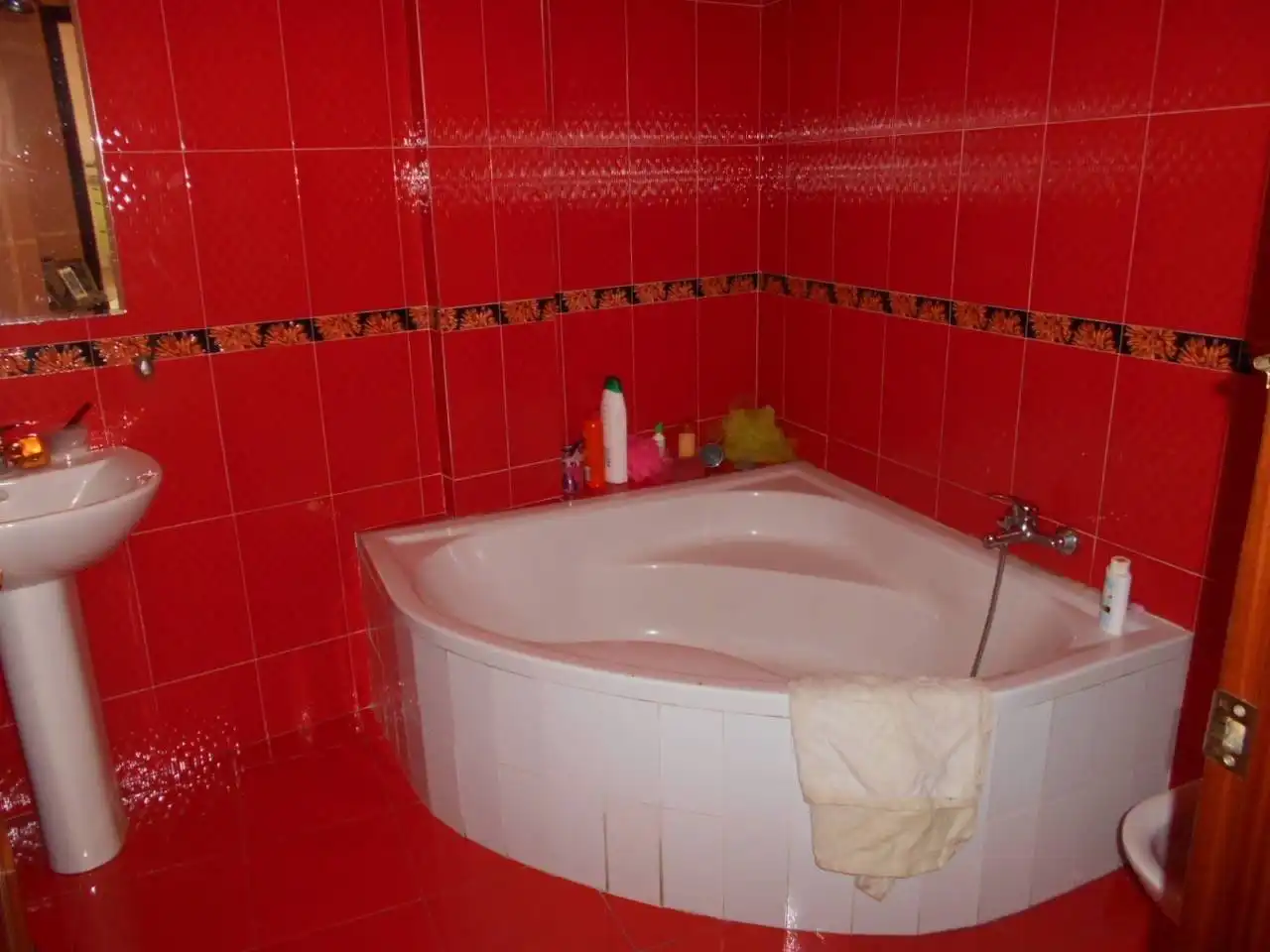Bany de Casa o xalet en venda en Badajoz amb Aire condicionat i Terrassa
