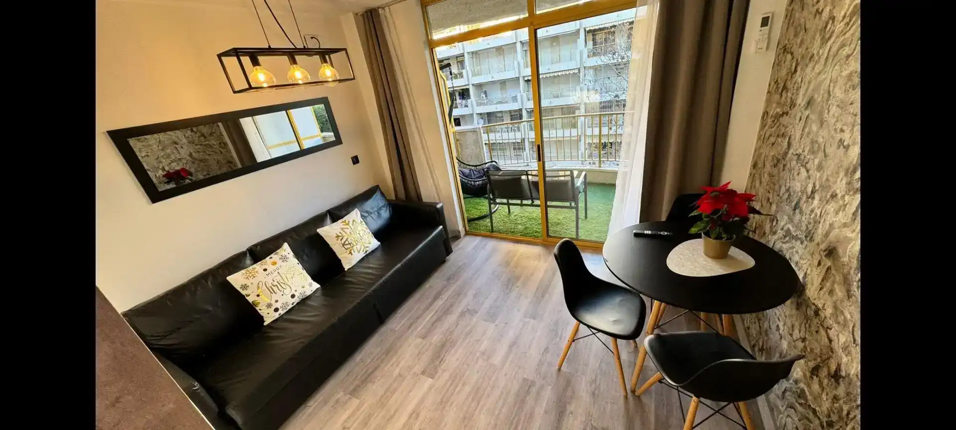 Terrasse von Wohnungen zur Miete in Salou mit Klimaanlage, Schwimmbad und Balkon