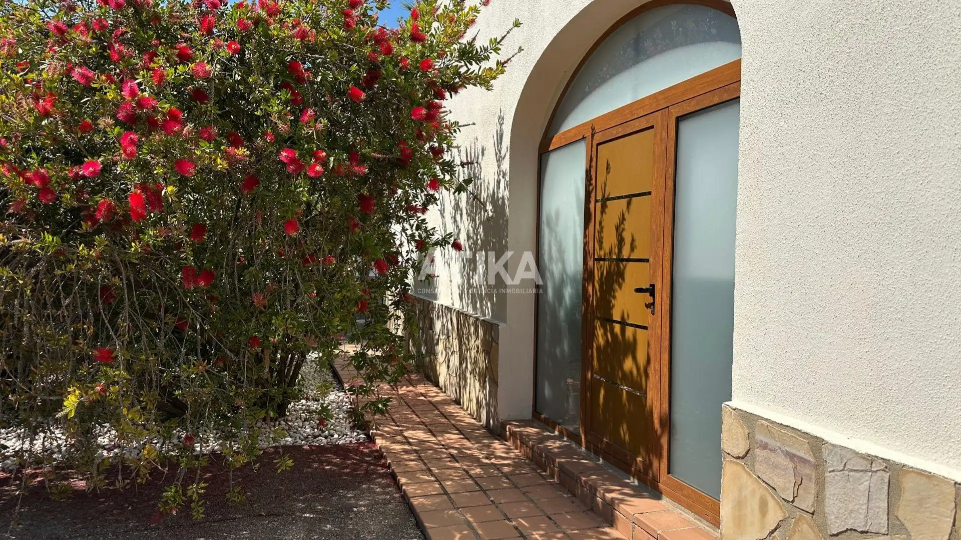 Vista exterior de Casa o chalet en venta en Ontinyent con Aire acondicionado, Calefacción y Jardín privado