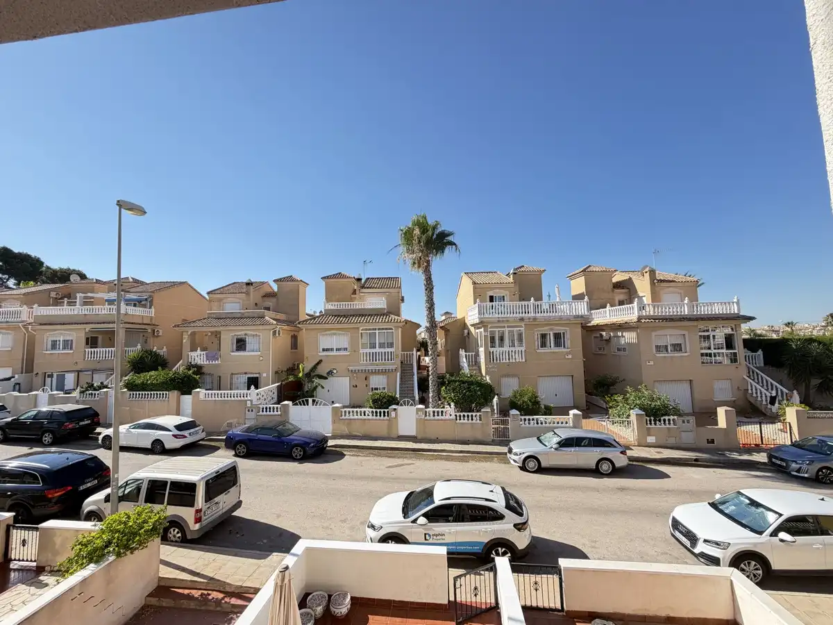 Vista exterior de Apartamento en venta en Orihuela