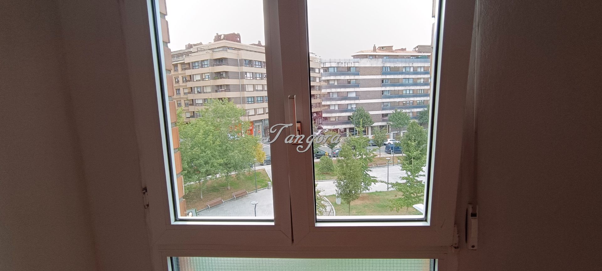 Bedroom of Flat to rent in Getxo   with Heating, Parquet flooring and Oven